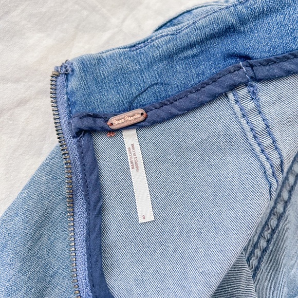 Free People Modern Femme Denim Stretch Skirt (Size: 8) - Picture 6 of 14